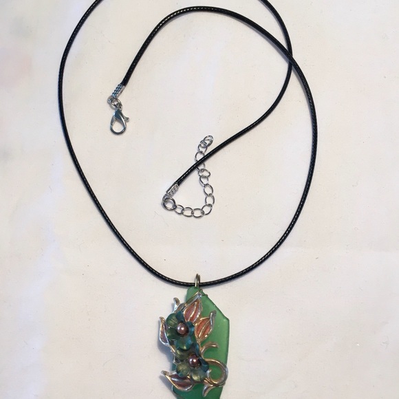 Sea Glass Vintage Jewelry Necklace Green - Picture 7 of 8